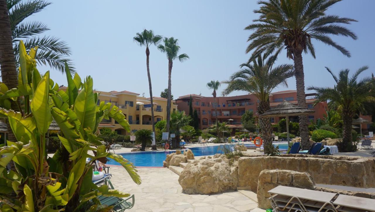 Limnaria Gardens Paphos, Near Beach Экстерьер фото